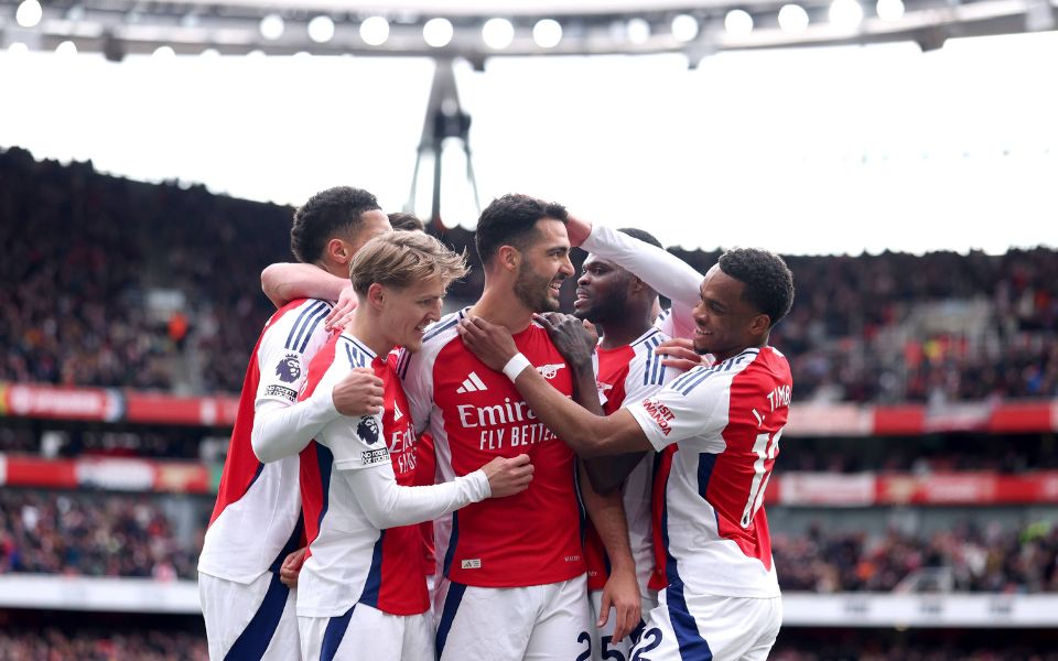 Arsenal Make Surprise Enquiry for Left-Footed Defender Amid Injury Concerns: Reports